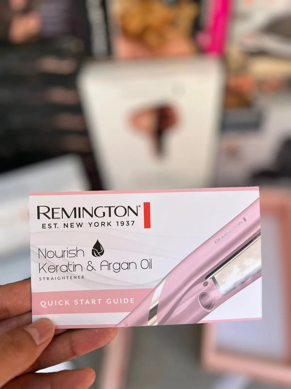Remington HydraLuxe Pro Hair Straightener S9001  Ionic Ceramic Plates | Heat Protection - Buy Online Pakistan | Galaxiee.com
