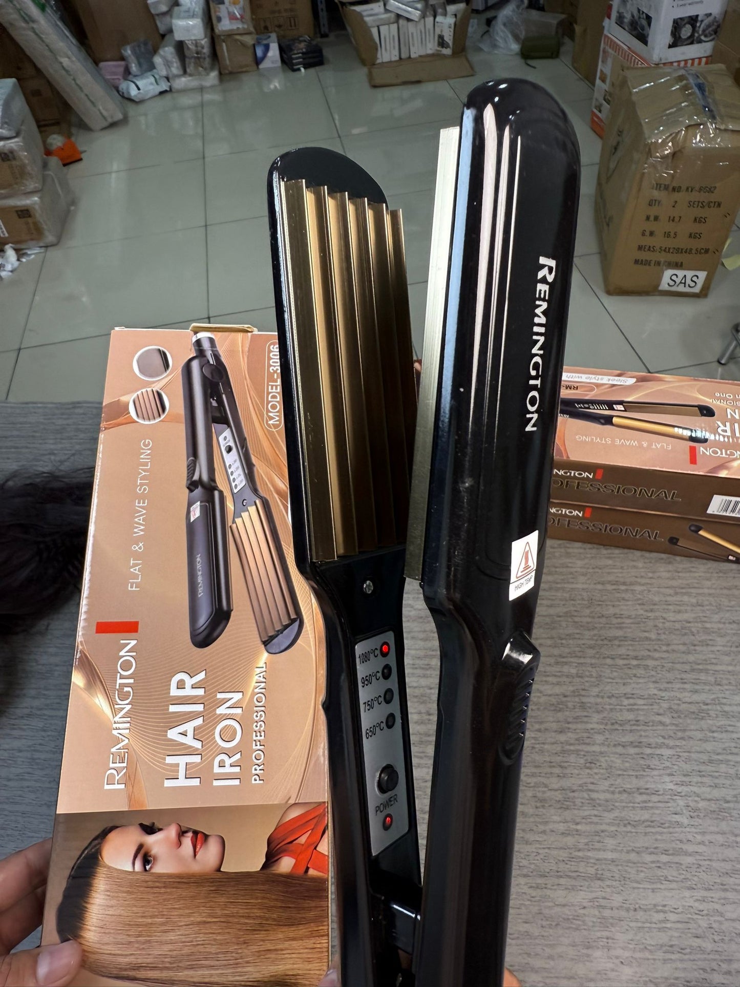 Remington Professional Hair Crimper Model-3006 - Buy Online Pakistan | Galaxiee.com