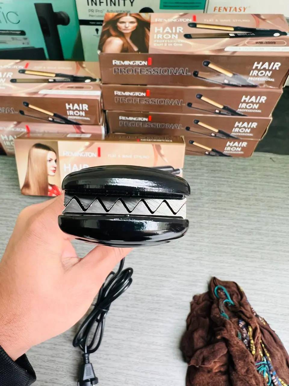 Remington Professional Hair Crimper Model-3006 - Buy Online Pakistan | Galaxiee.com