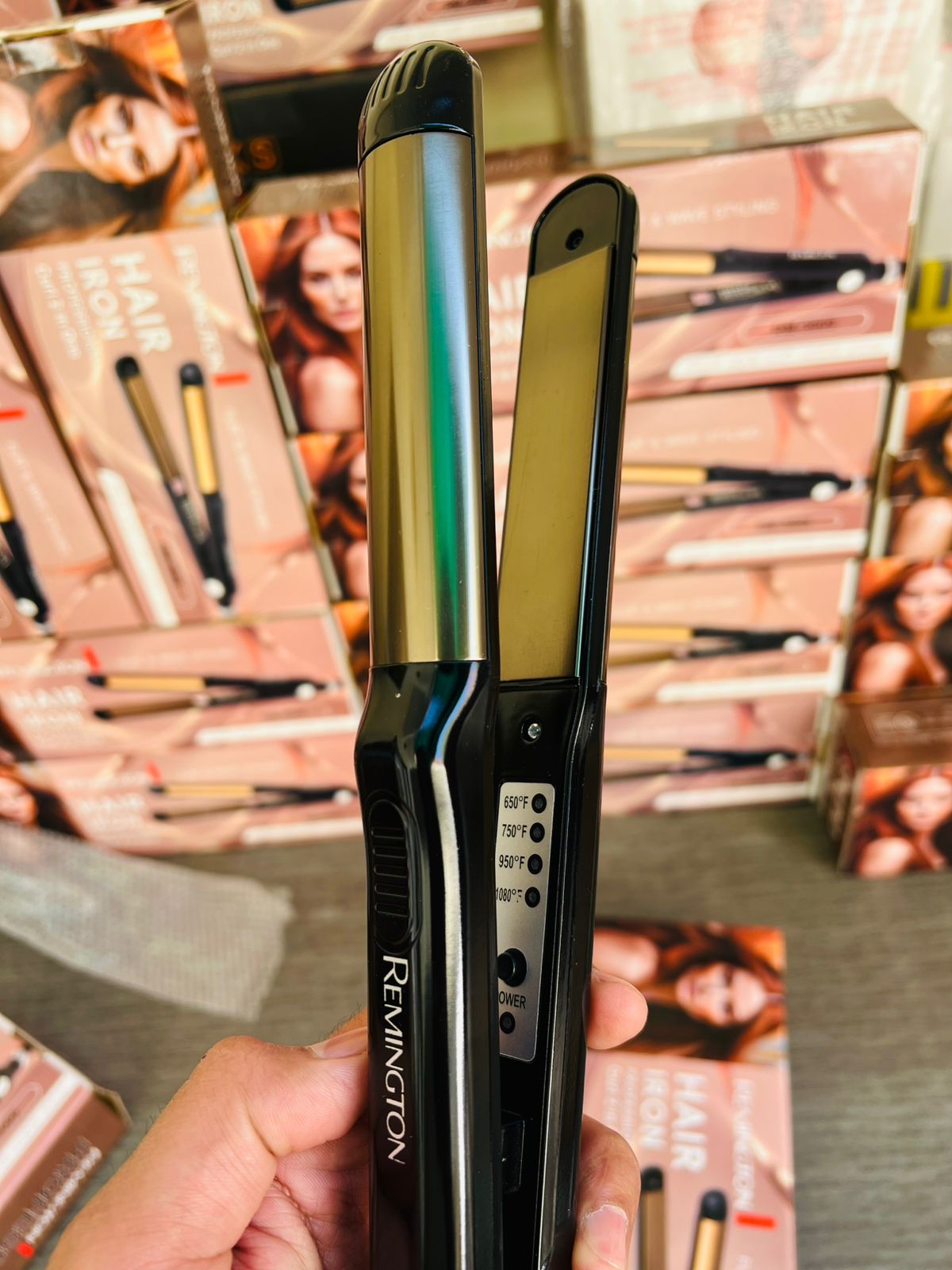 Remington Sleek & Curl 2 - in - 1 Hair Straightener and Curler. - Galaxiee.com