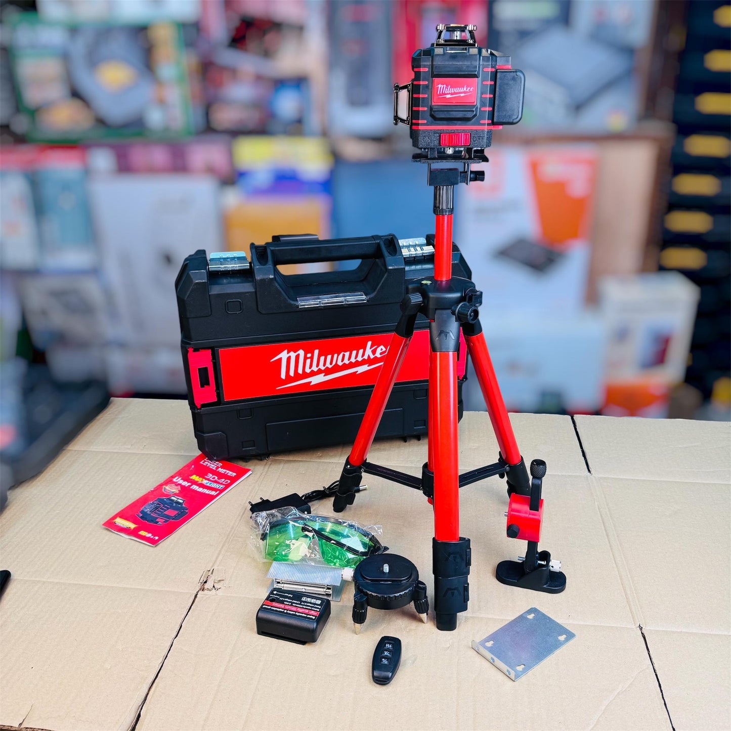 Milwaukee-Style 360° Rechargeable Laser Level