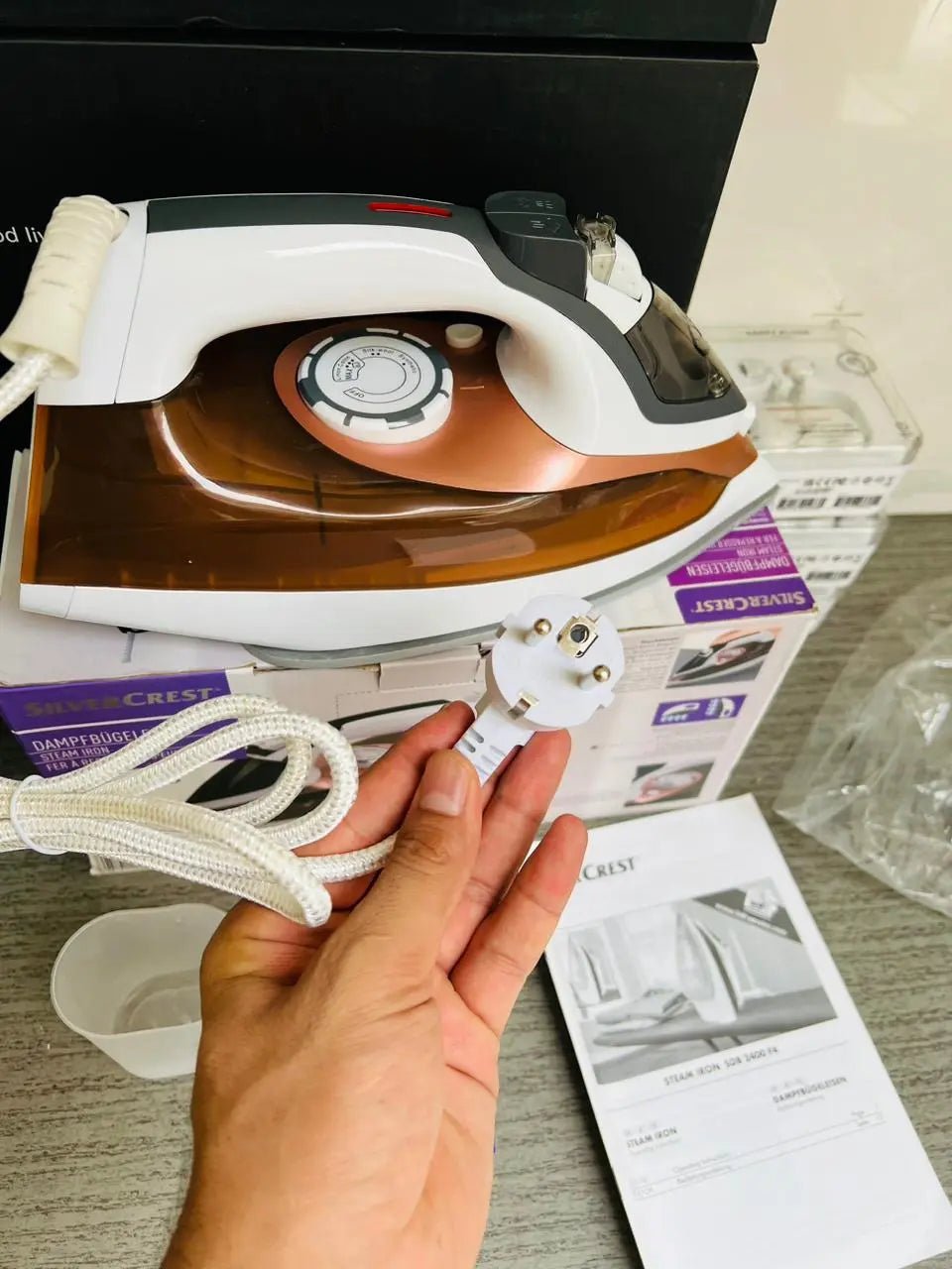 Silver Crest Original Steam Iron SC-233 - Buy Online Pakistan | Galaxiee.com