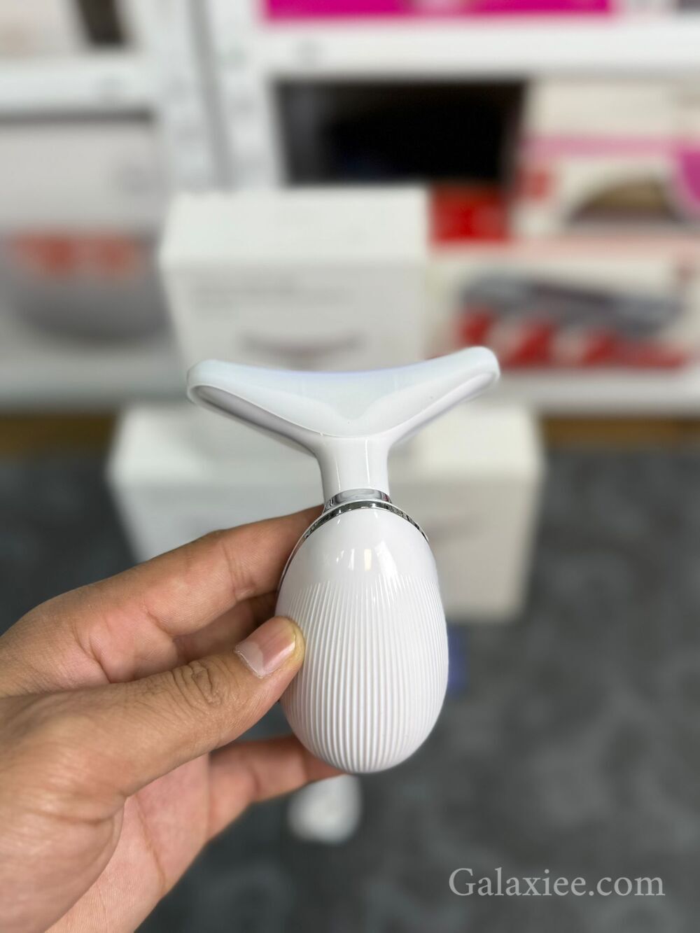 Skin Lifting & Firming Facial Massager – Beauty Device - Buy Online Pakistan | Galaxiee.com