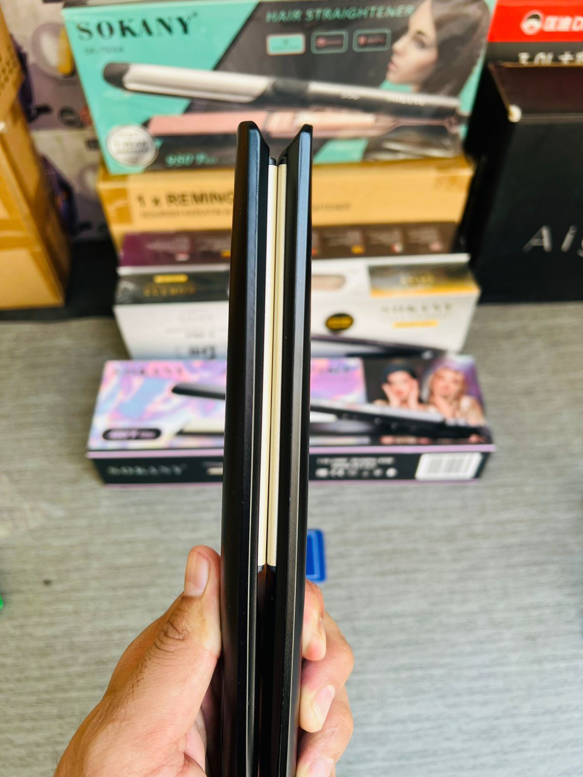 Sokany Instant Heat Technology Salon Ultra Hair Straightener - Buy Online Pakistan | Galaxiee.com