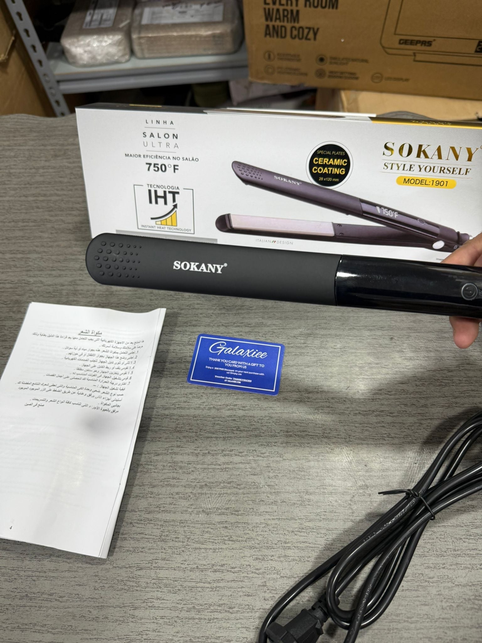 Sokany Instant Heat Technology Salon Ultra Hair Straightener SK-1901 - Buy Online Pakistan | Galaxiee.com